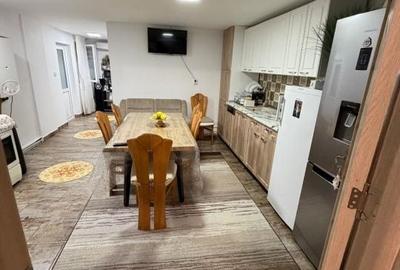 Casă cu 5 camere cu Teren 359 Mp în Sântandrei