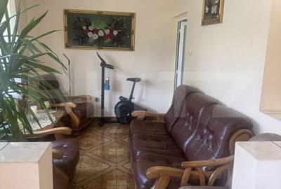 Casă cu 6 camere cu Teren 600 Mp în Micro 17 - 15