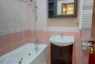 Apartament cu 2 camere decomandat în Runcu