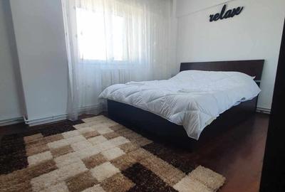 Apartament cu 3 camere decomandat în Valea Rosie - 6