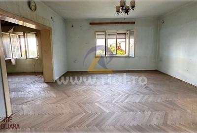 Casă cu 3 camere nedecomandat cu Teren 775 Mp în Vitrometan - 2