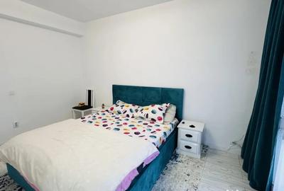 Casă cu 5 camere cu Teren 405 Mp în Roșu - 2