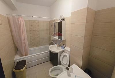 Garsonieră decomandată în Central