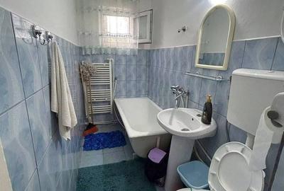 Apartament cu 3 camere în Central - 3