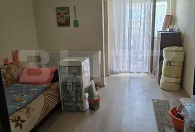 Garsonieră decomandată, mobilată în Soarelui