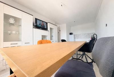 Apartament cu 2 camere decomandat în Lipovei
