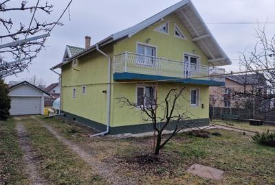 Casă individuală cu 5 camere cu Canalizare în Burdujeni - 1