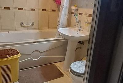 Apartament cu 3 camere decomandat în Central - 13
