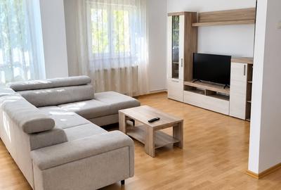 Apartament cu 3 camere decomandat, mobilat în Aviației