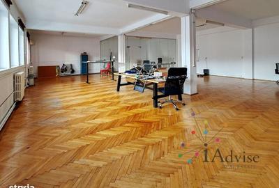 Spațiu comercial, de 260 mp, în Central