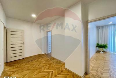 Spațiu comercial, de 82 mp, în Central - 3