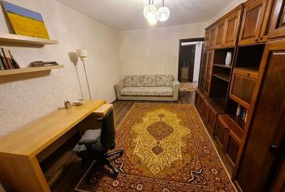 Apartament cu 2 camere decomandat în Rahova - 4