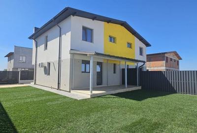 Casă cu 4 camere în Vidra