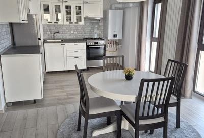 Apartament cu 3 camere în Drumul Taberei