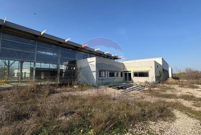 Spațiu industrial, de 6,669 mp, în Valu lui Traian - 6