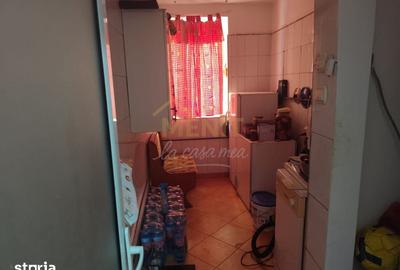 Apartament cu 2 camere decomandat în Central - 2
