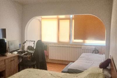 Apartament cu 2 camere semidecomandat în Vest