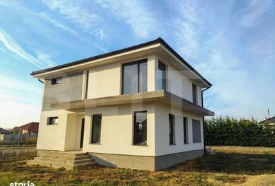 Casă cu 4 camere cu Teren 525 Mp în Păulești