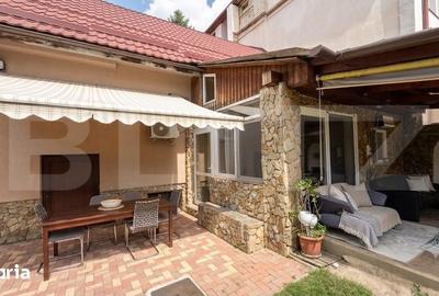 Casă cu 5 camere cu Teren 760 Mp în Central - 1