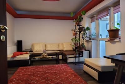 Apartament cu 2 camere decomandat, mobilat în Baicului