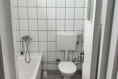 Garsonieră semidecomandată în Tei