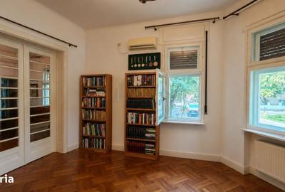 Apartament cu 4 camere semidecomandat în Dorobanți