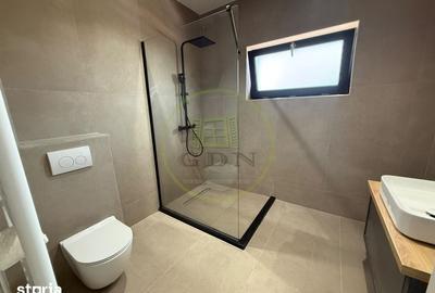 Apartament cu 3 camere, mobilat în Central