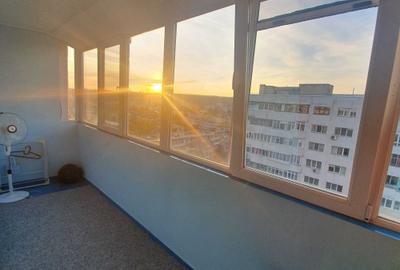 Apartament cu 2 camere decomandat în Podu Roș