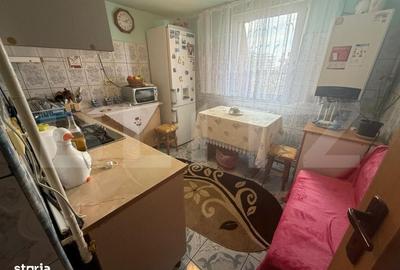 Apartament cu 2 camere decomandat în Ciupercenii Noi - 2