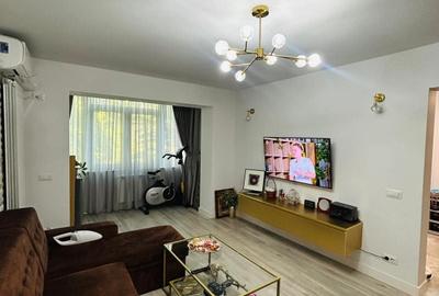 Apartament cu 2 camere decomandat în Sud