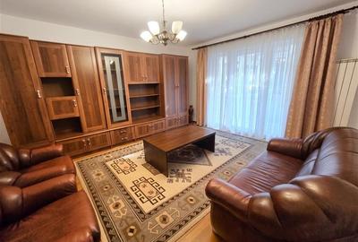 Apartament cu 3 camere decomandat, mobilat în Burdujeni