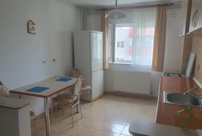 Apartament cu 2 camere semidecomandat în 13 Septembrie - 14