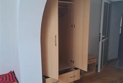 Apartament cu 2 camere decomandat, mobilat în Mircea cel Bătrân