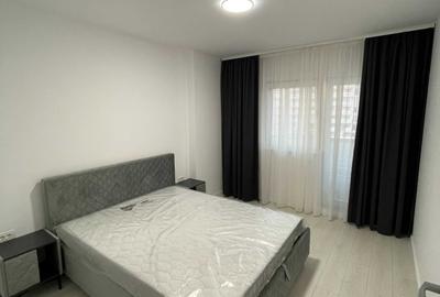 Apartament cu 3 camere decomandat în Berceni
