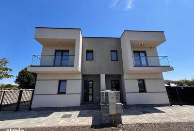 Casă cu 4 camere în Moșnița Nouă