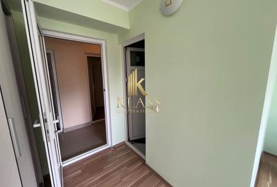 Casă individuală cu 14 camere cu Teren 491 Mp în Apărătorii Patriei - 19