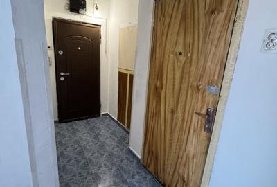 Apartament cu 2 camere decomandat în Malu Roșu - 15