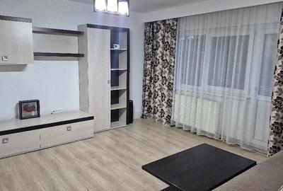 Apartament cu 3 camere decomandat în Central - 1
