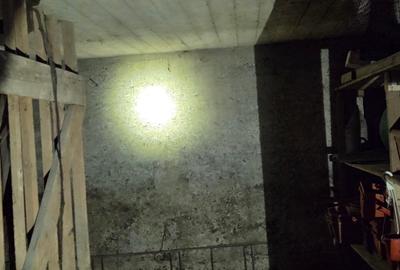 Casă individuală cu 8 camere cu Canalizare în Gară - 24