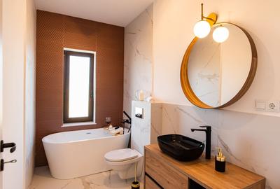 Casă cu 3 camere cu Teren 170 Mp în Central - 7