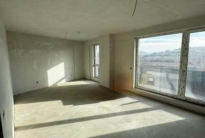 Apartament cu 2 camere semidecomandat în Someșeni