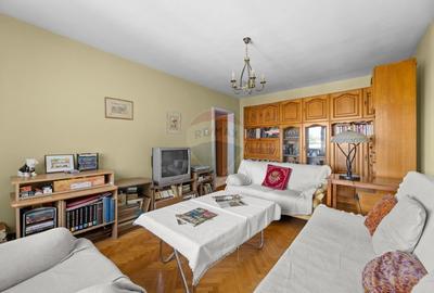 Apartament cu 3 camere decomandat, mobilat în Podgoria - 1