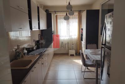 Casă cu 4 camere în Olteni - 18