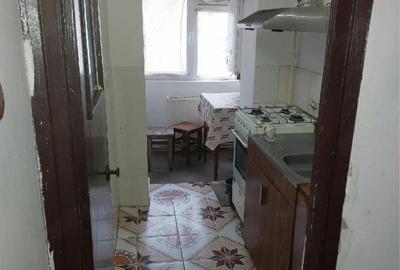 Garsonieră decomandată în Central - 3