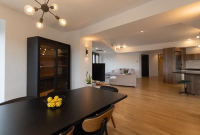 Apartament cu 4 camere decomandat, mobilat în Herăstrău