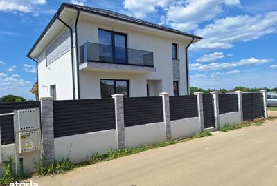 Casă cu 5 camere cu Teren 627 Mp în Corbeanca