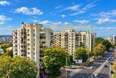 Apartament cu 3 camere decomandat, mobilat în Independenței