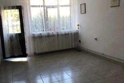 Spațiu comercial, de 22 mp, în Central - 1