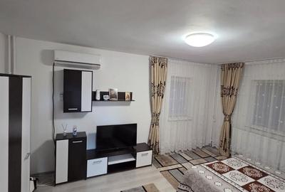 Garsonieră decomandată în Central - 7
