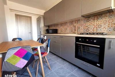 Apartament cu 2 camere decomandat în Central